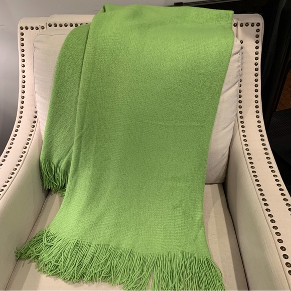 Bedding Very Pretty Light Weight Lime Green Sofa Throw With 4 Tassels On Each End Poshmark